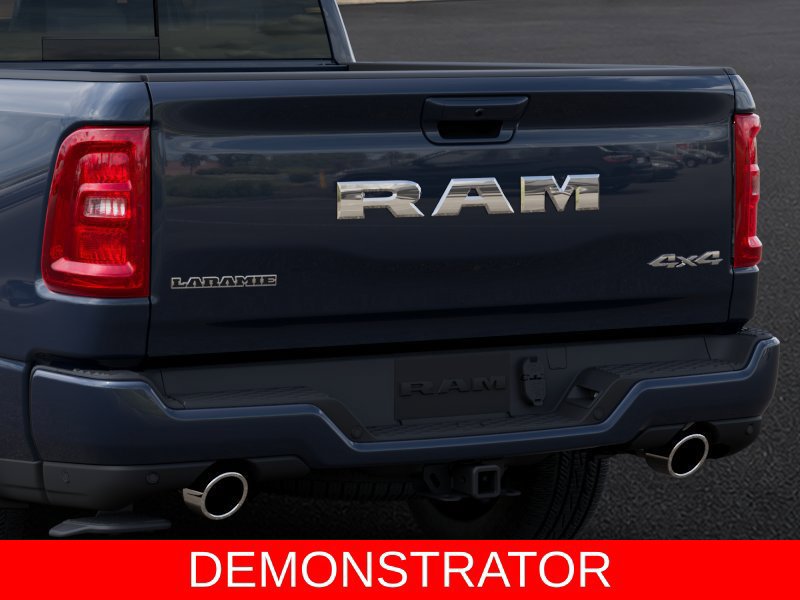 New 2026 RAM 1500 Laramie AWD/4WD image 13