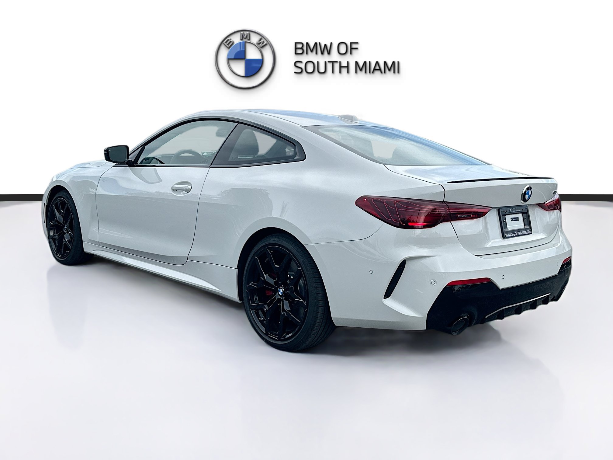 New 2026 BMW 430i Coupe w/ M Sport Package RWD image 4
