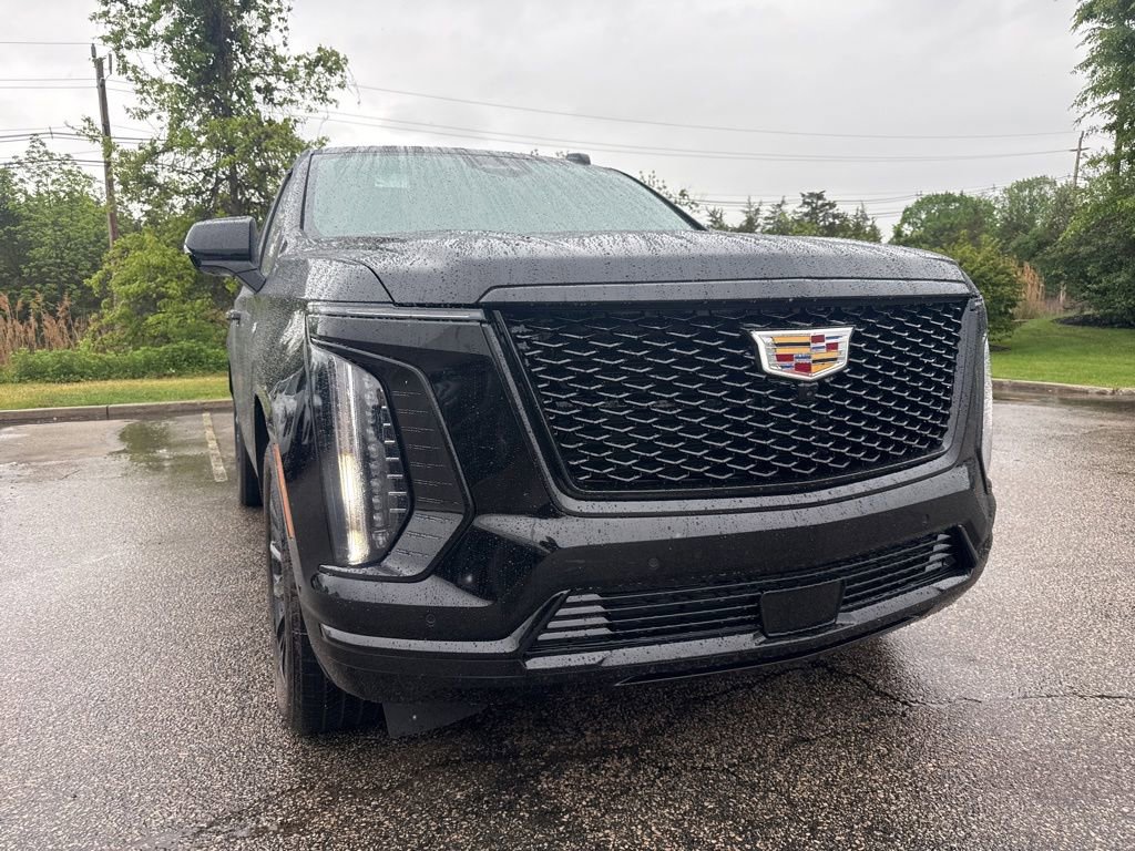 Used 2025 Cadillac Escalade Sport w/ Touring Package AWD/4WD image 2