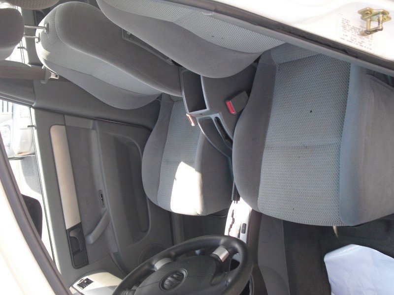 Used 2006 Suzuki Forenza Sedan image 4