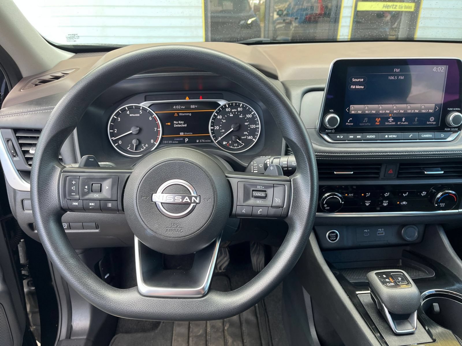 Used 2023 Nissan Rogue S FWD image 33
