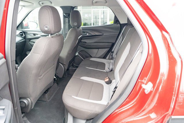 Used 2025 Chevrolet TrailBlazer LT FWD image 27
