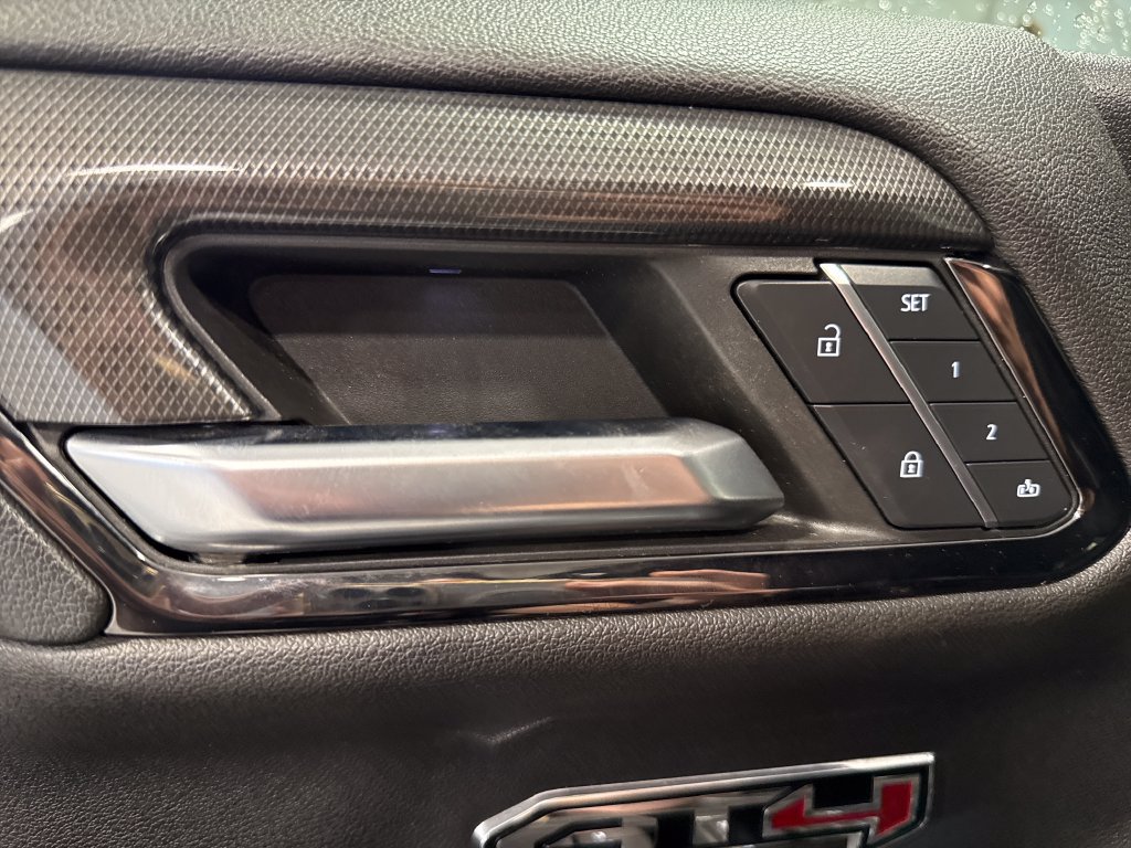 Used 2024 GMC Sierra 1500 AT4 AWD/4WD image 29