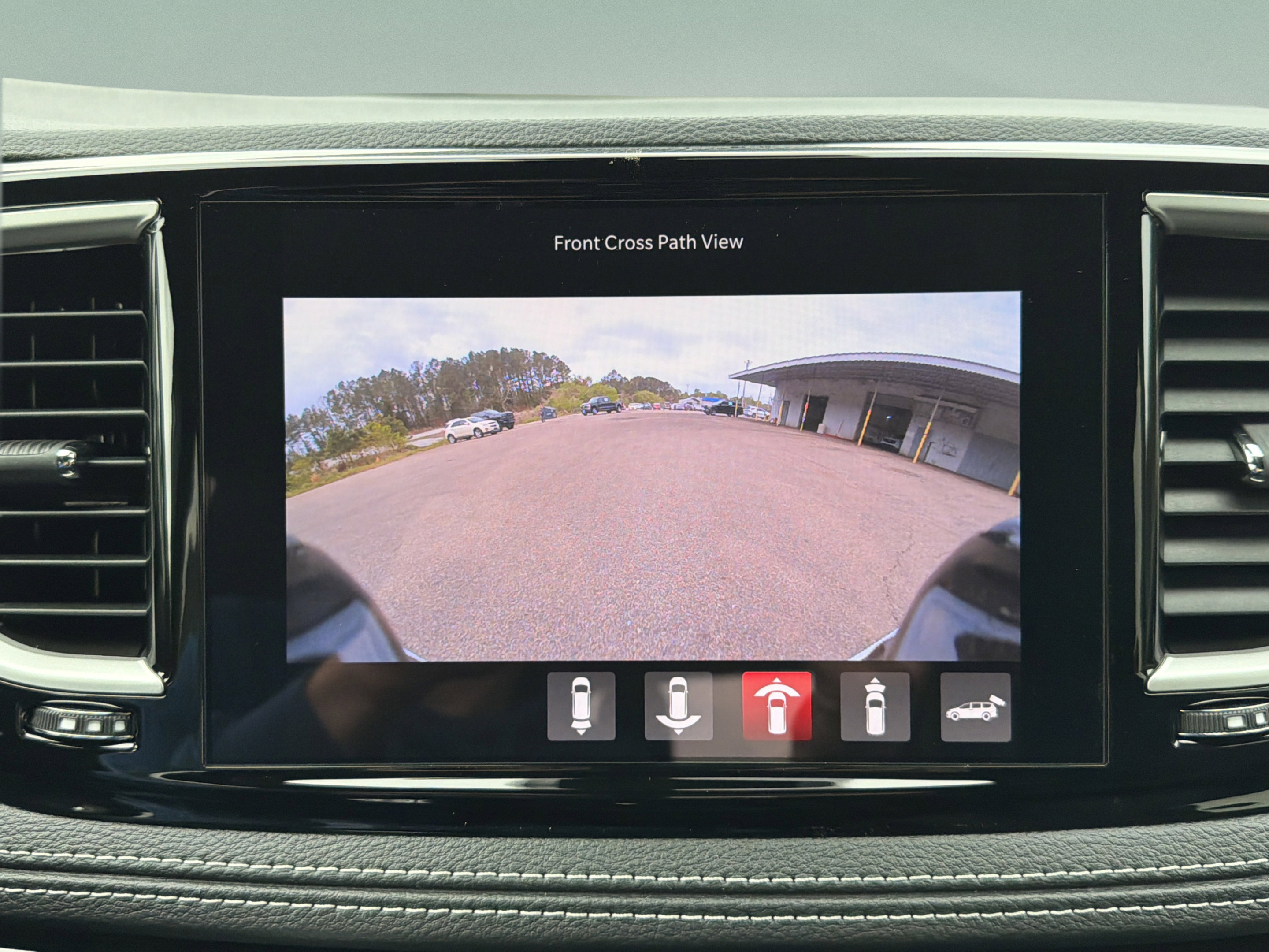 New 2026 Chrysler Pacifica Select w/ S Appearance Package FWD image 17