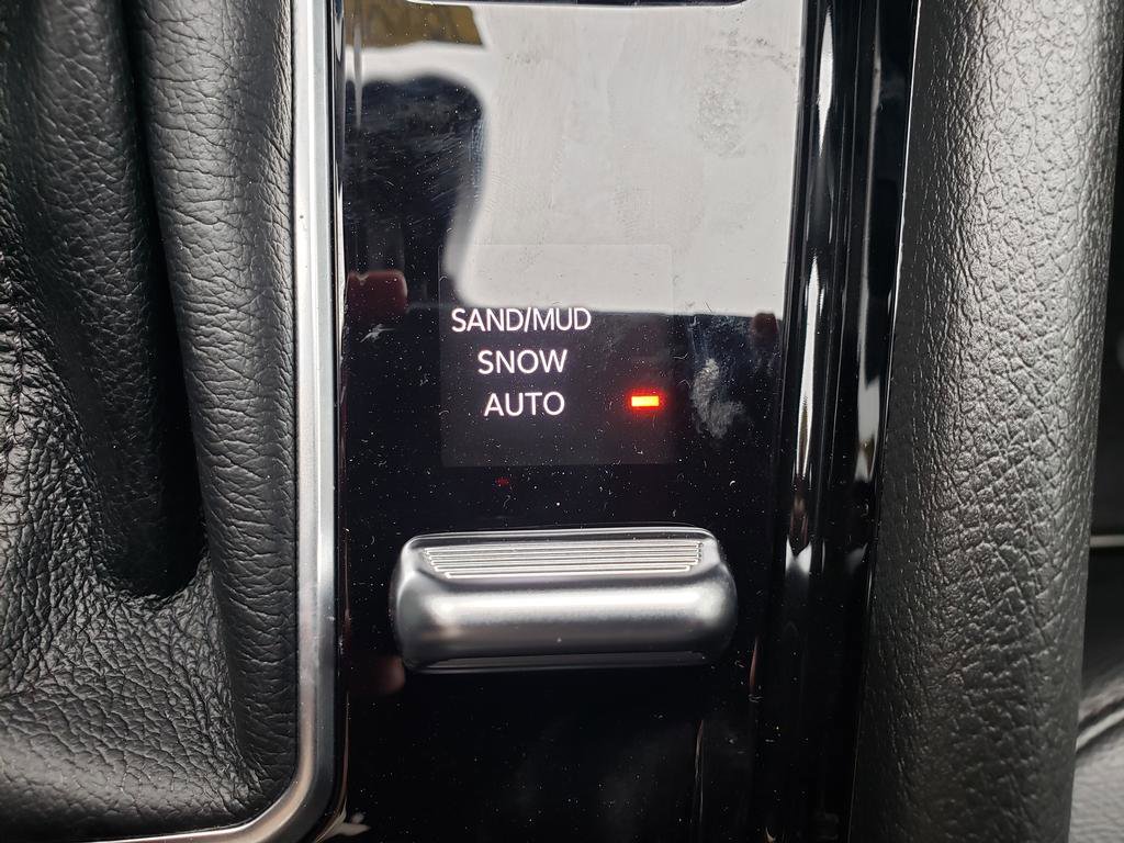 New 2026 Jeep Compass Limited AWD/4WD image 16