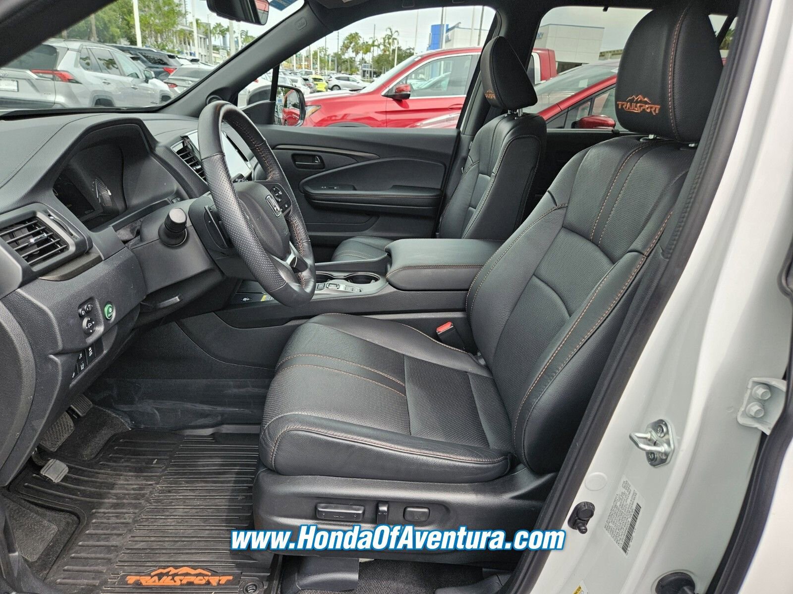 Certified 2024 Honda Passport TrailSport image 6