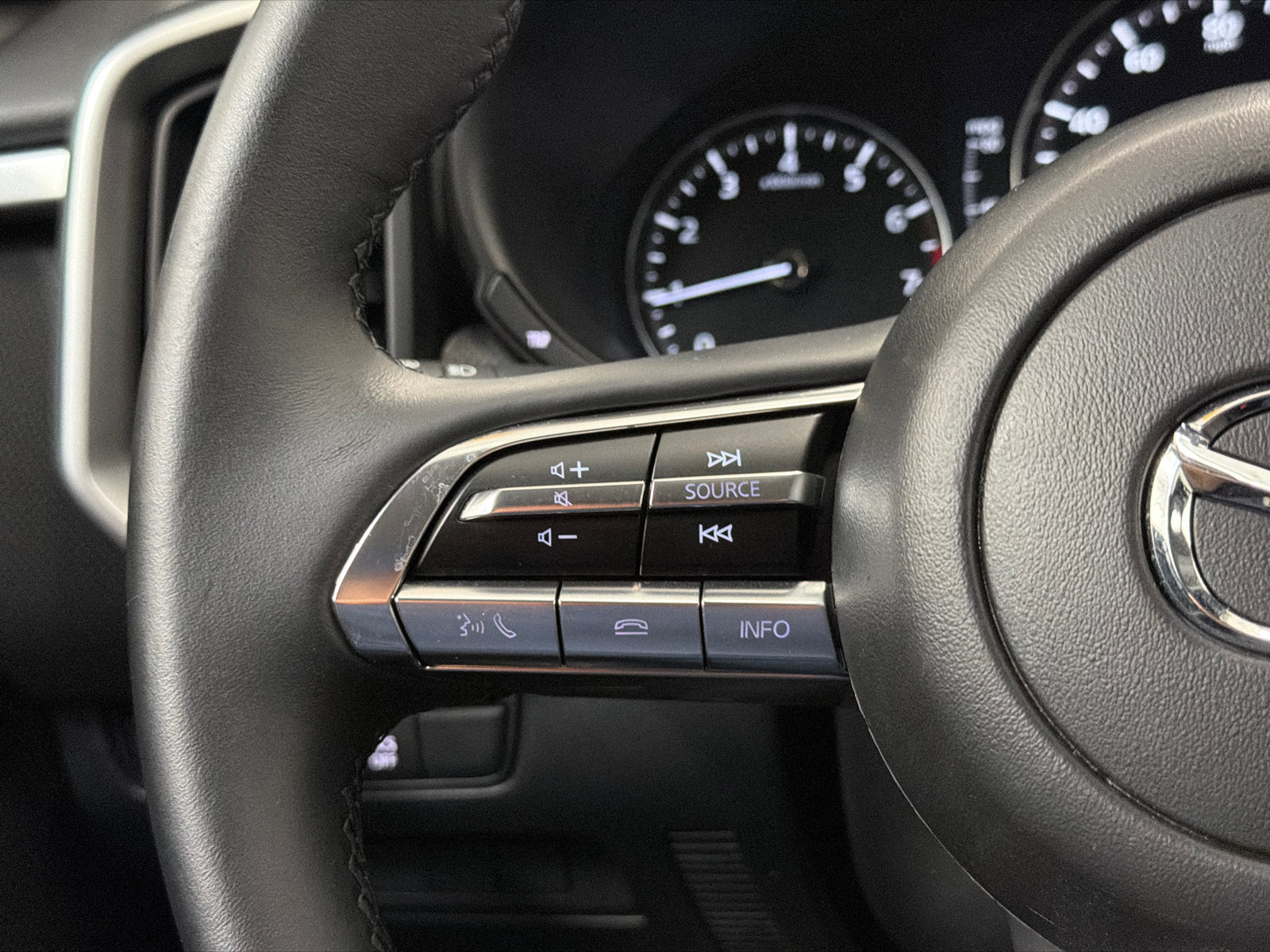 Used 2025 MAZDA CX-50 AWD 2.5 S w/ Select Package image 21