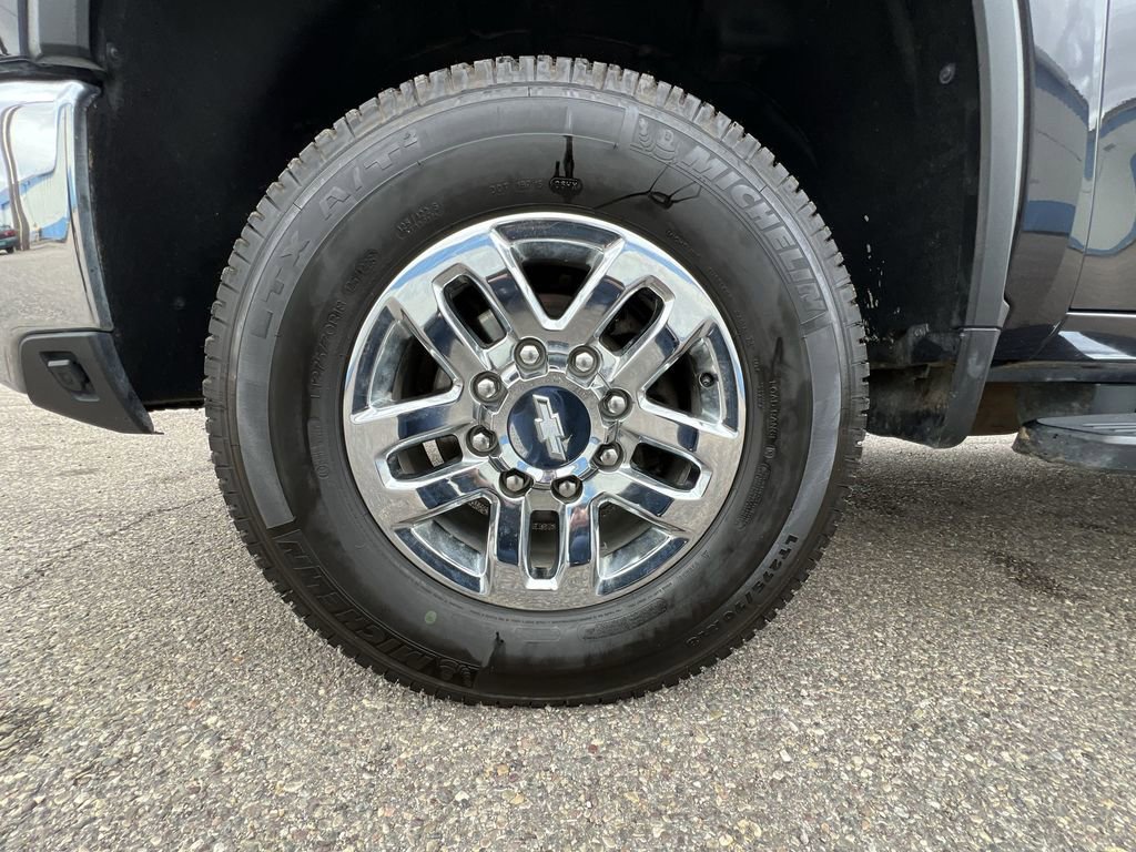 Used 2024 Chevrolet Silverado 3500 LT w/ Convenience Package image 33