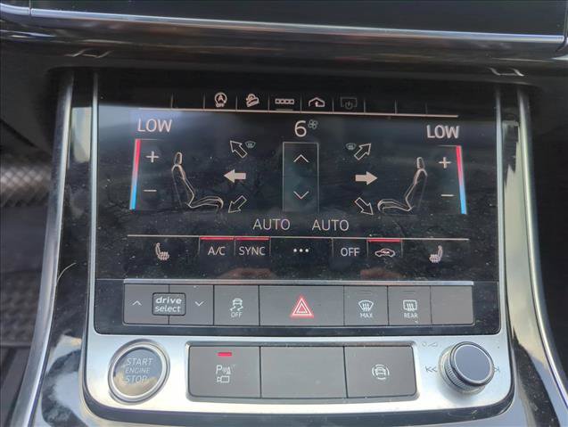 Used 2023 Audi Q7 3.0T Premium Plus AWD/4WD image 25
