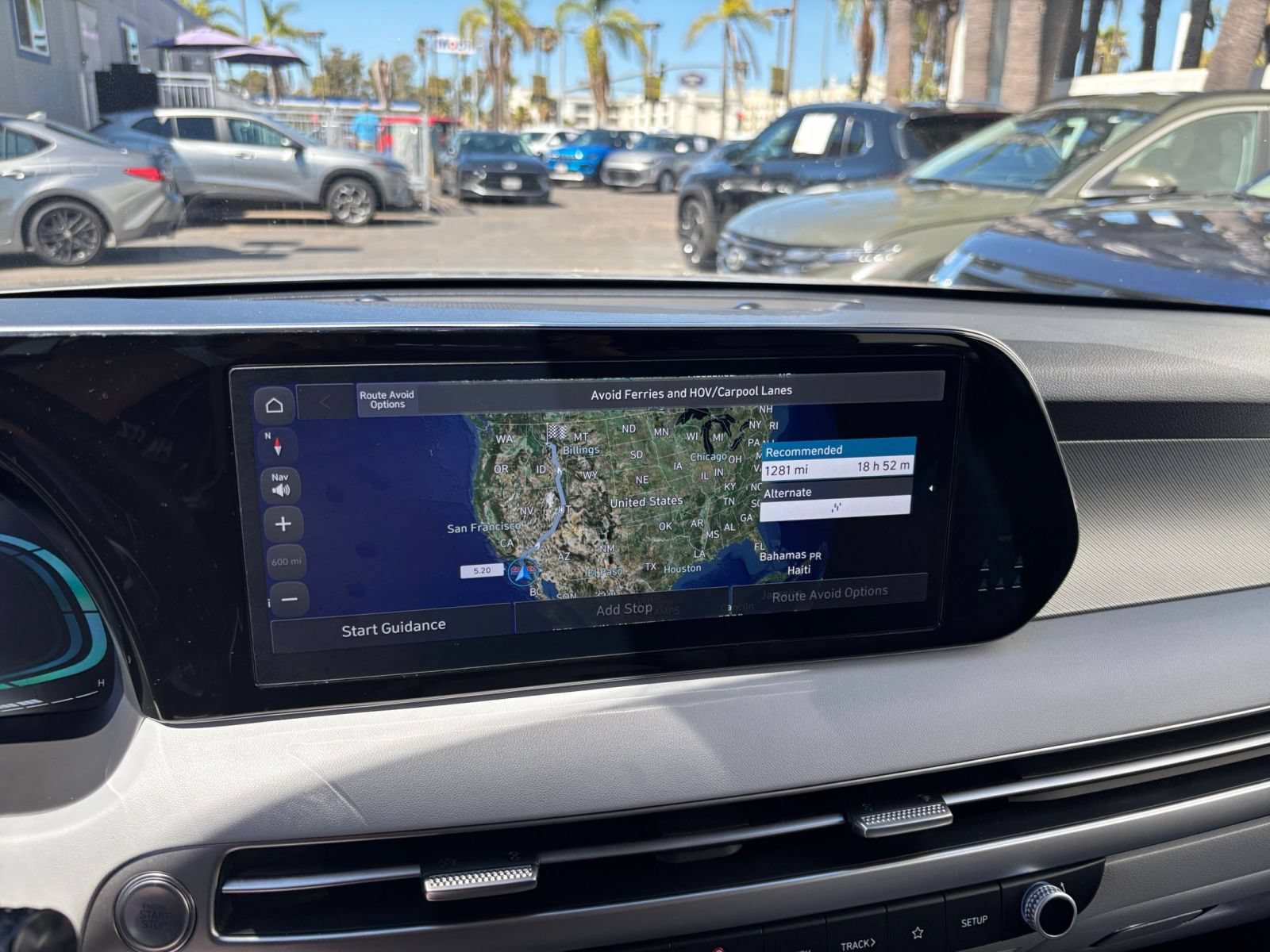 Used 2025 Hyundai Palisade SEL FWD image 19