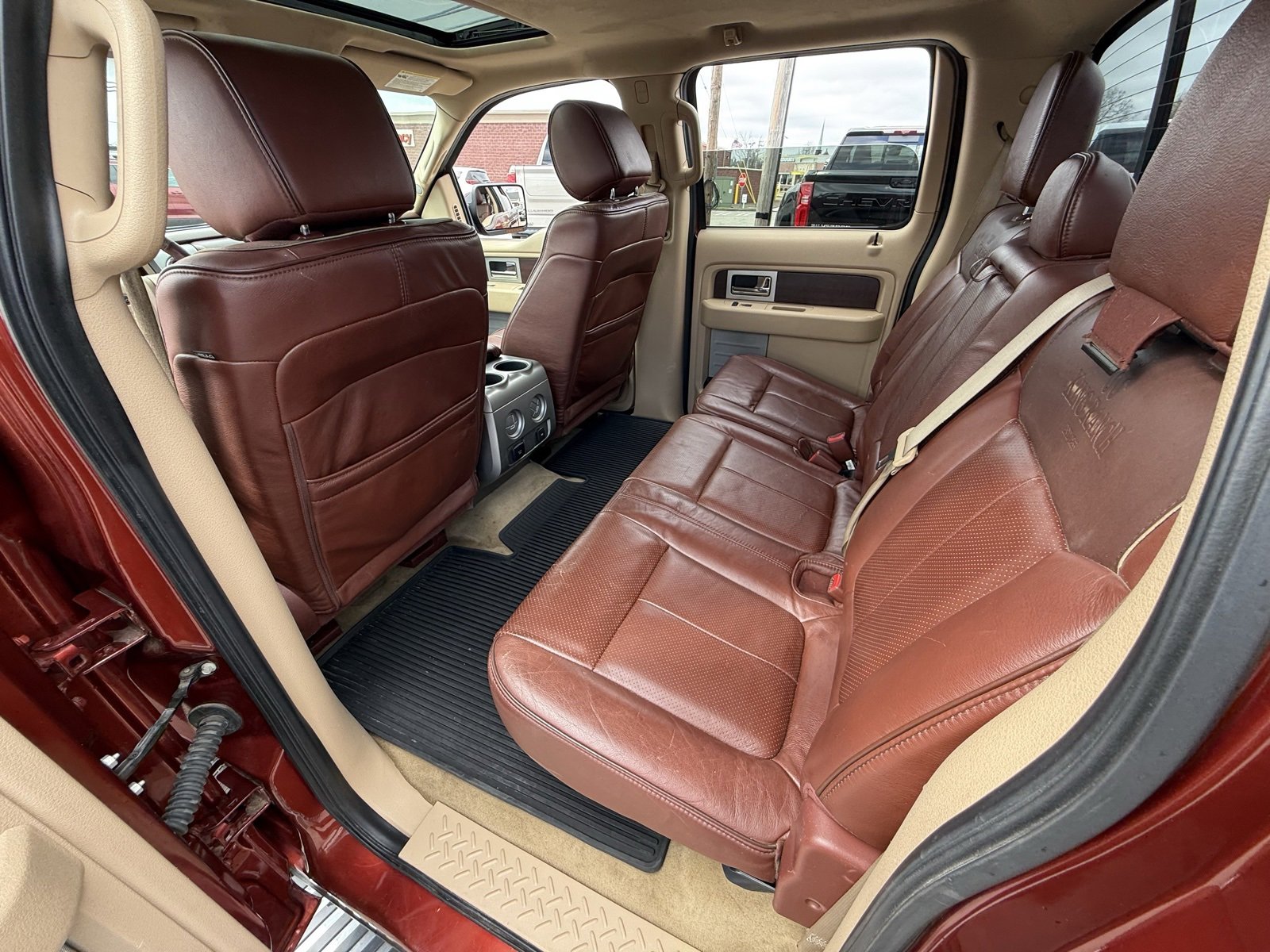 Used 2014 Ford F150 King Ranch w/ King Ranch Luxury Package image 30