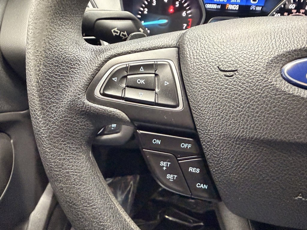 Used 2017 Ford Escape SE w/ Equipment Group 201A image 26