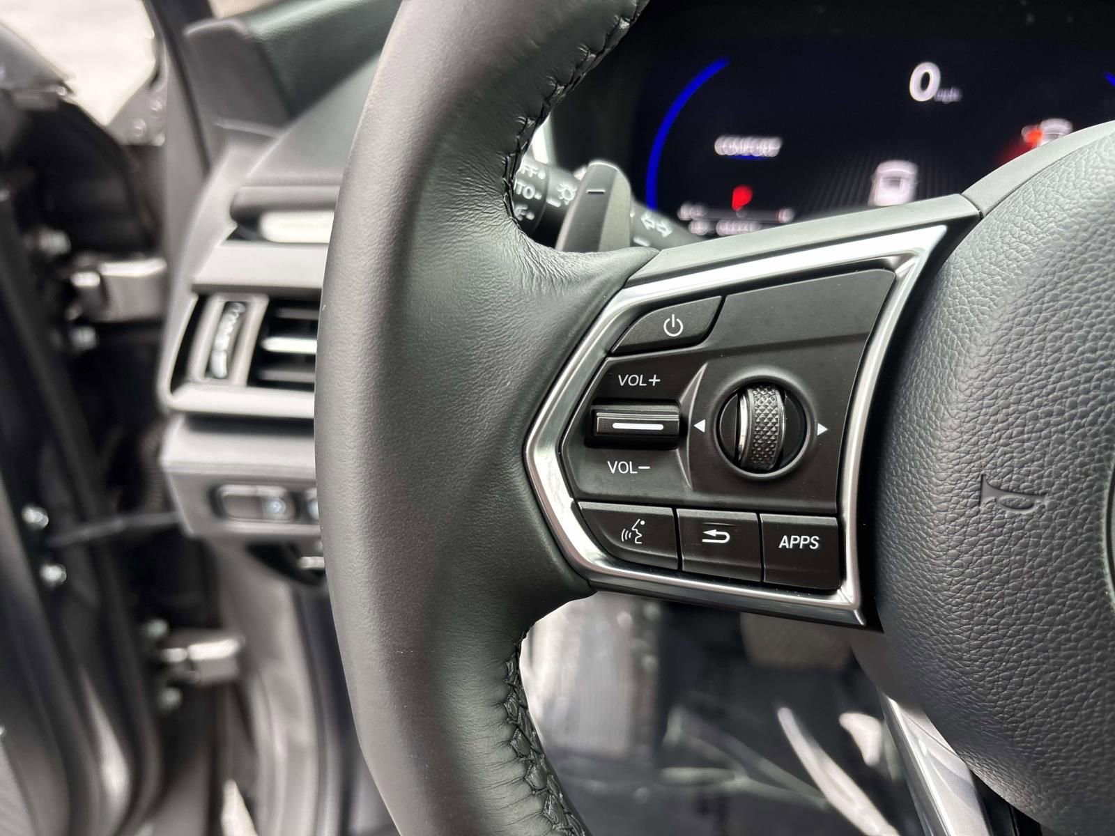 Used 2023 Acura MDX SH-AWD w/ Technology Package image 20