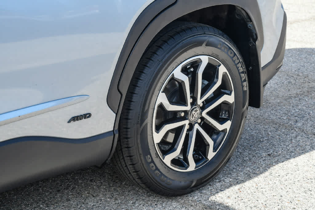 Certified 2023 Toyota Corolla Cross AWD Hybrid image 11