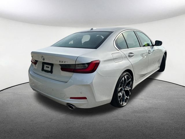 Used 2026 BMW 330i xDrive Sedan AWD/4WD image 13