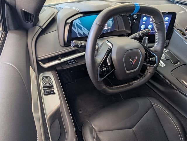 Used 2023 Chevrolet Corvette Stingray Preferred Cpe w/ Z51 Performance Package image 9