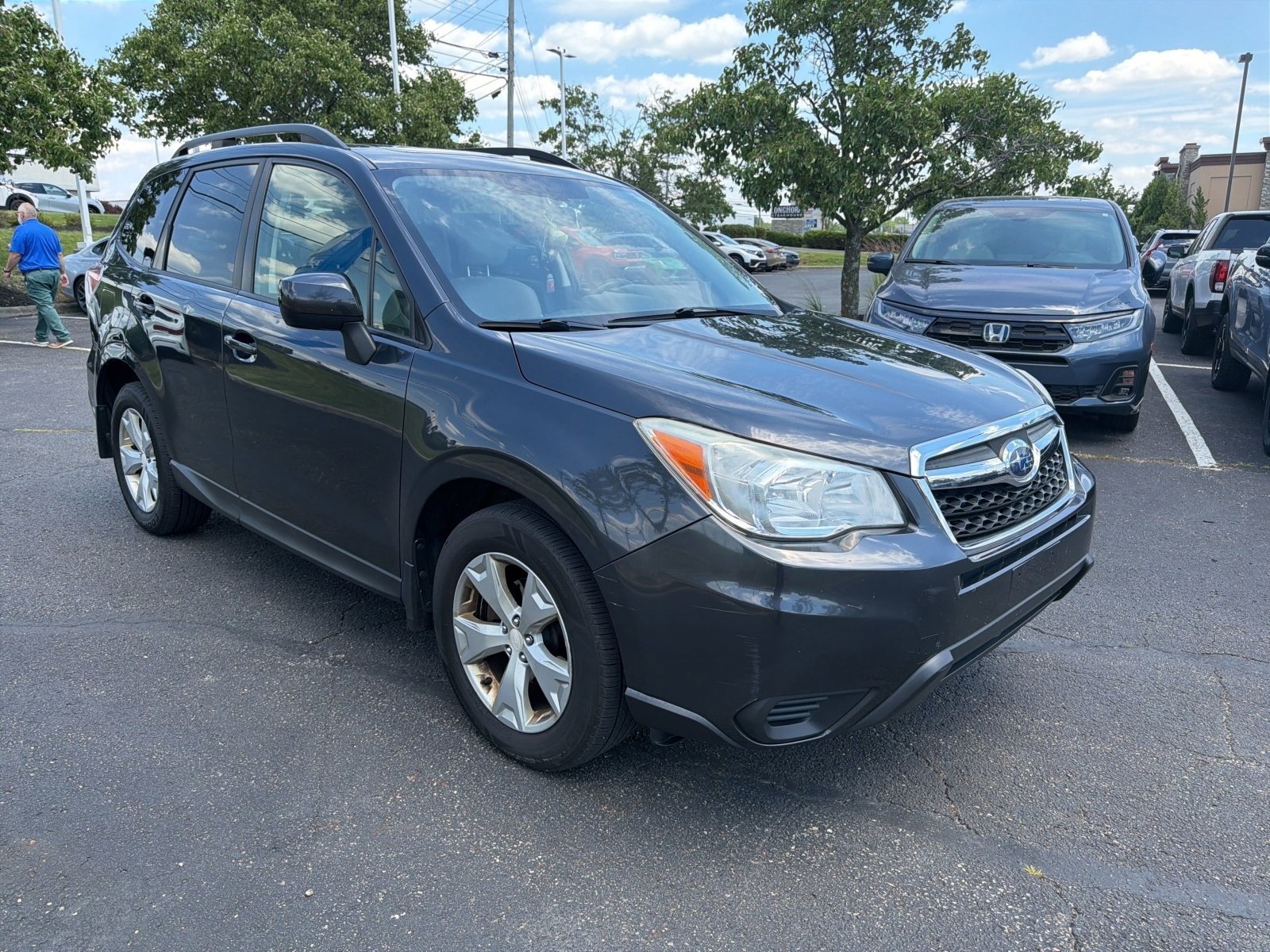 Used 2015 Subaru Forester 2.5i Premium w/ All-Weather Package AWD/4WD image 16