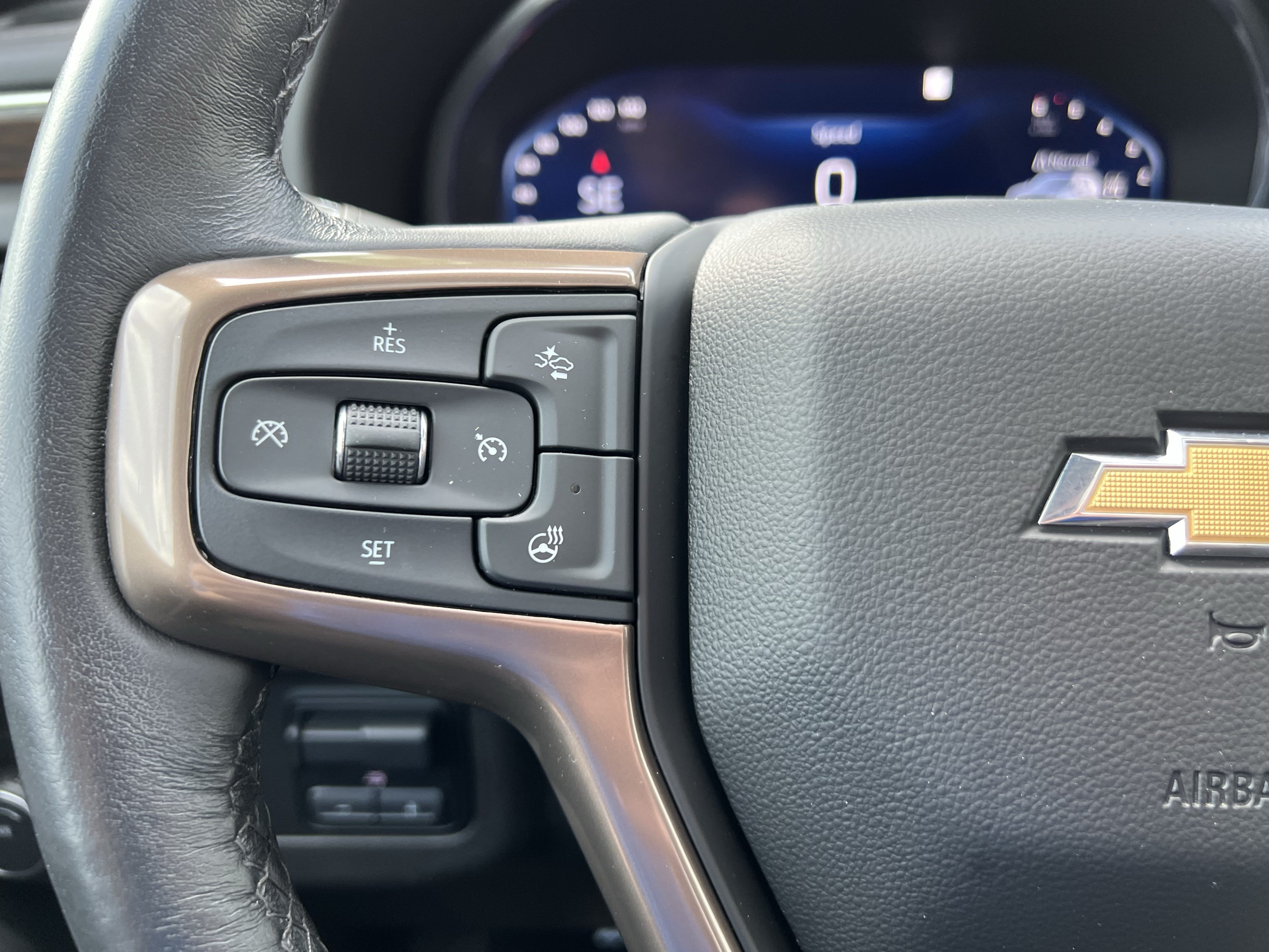 Used 2022 Chevrolet Tahoe High Country w/ Premium Package AWD/4WD image 19