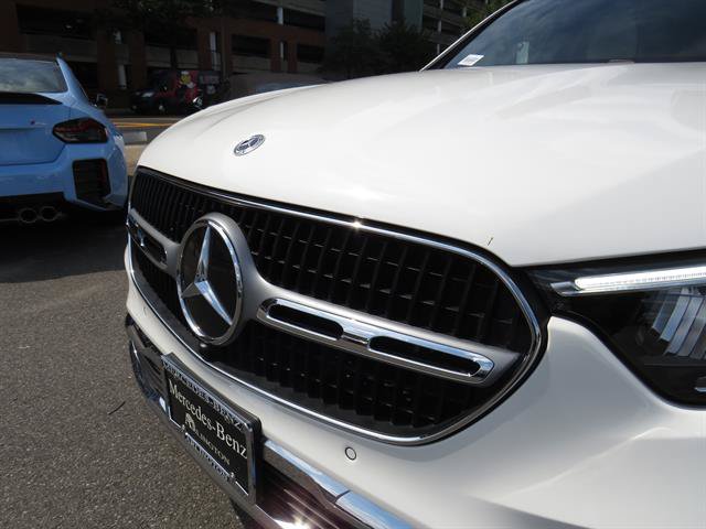 Used 2026 Mercedes-Benz GLC 300 4MATIC image 24