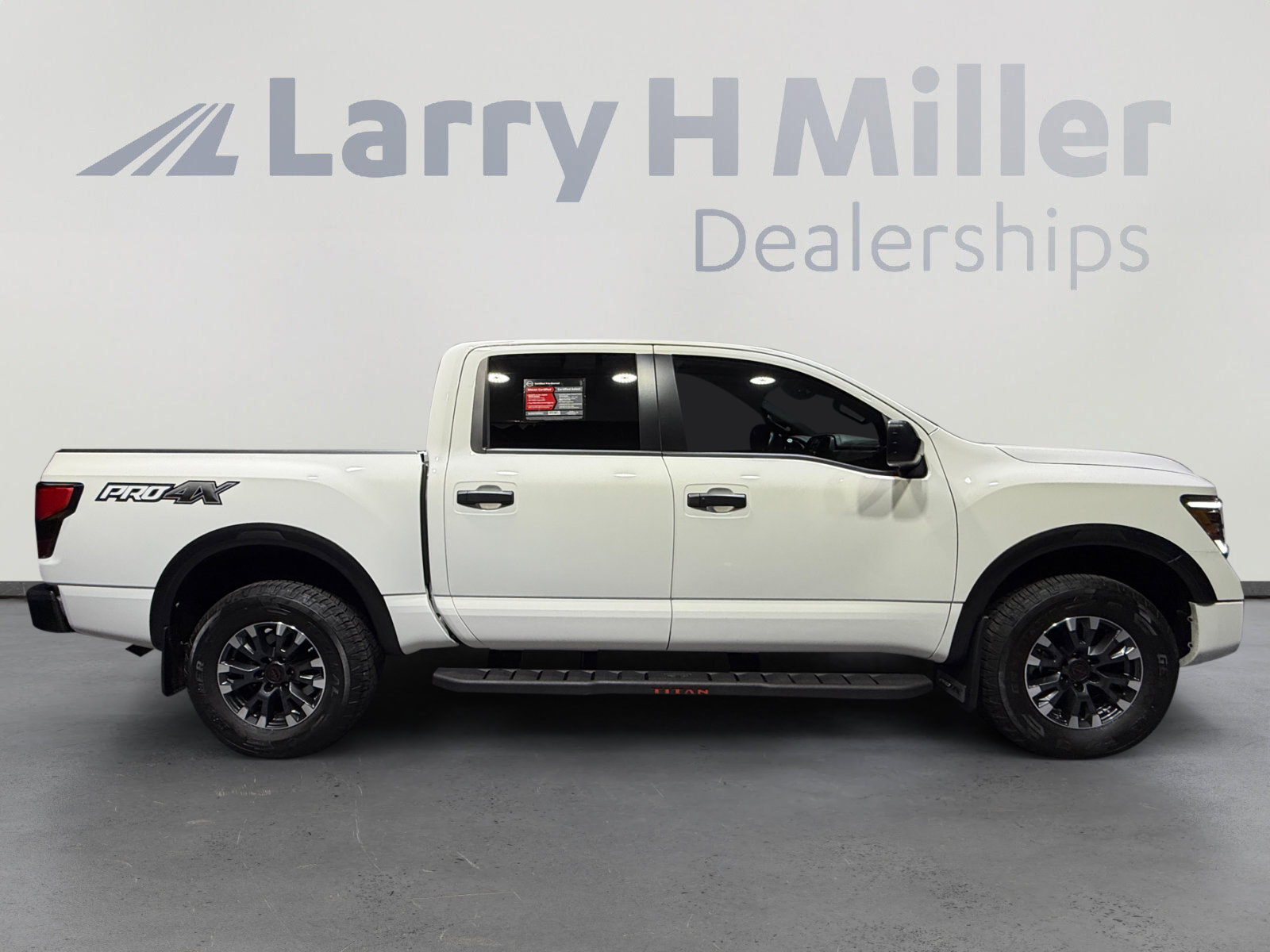 Certified 2024 Nissan Titan PRO-4X w/ Off Road Protection Package AWD/4WD image 6