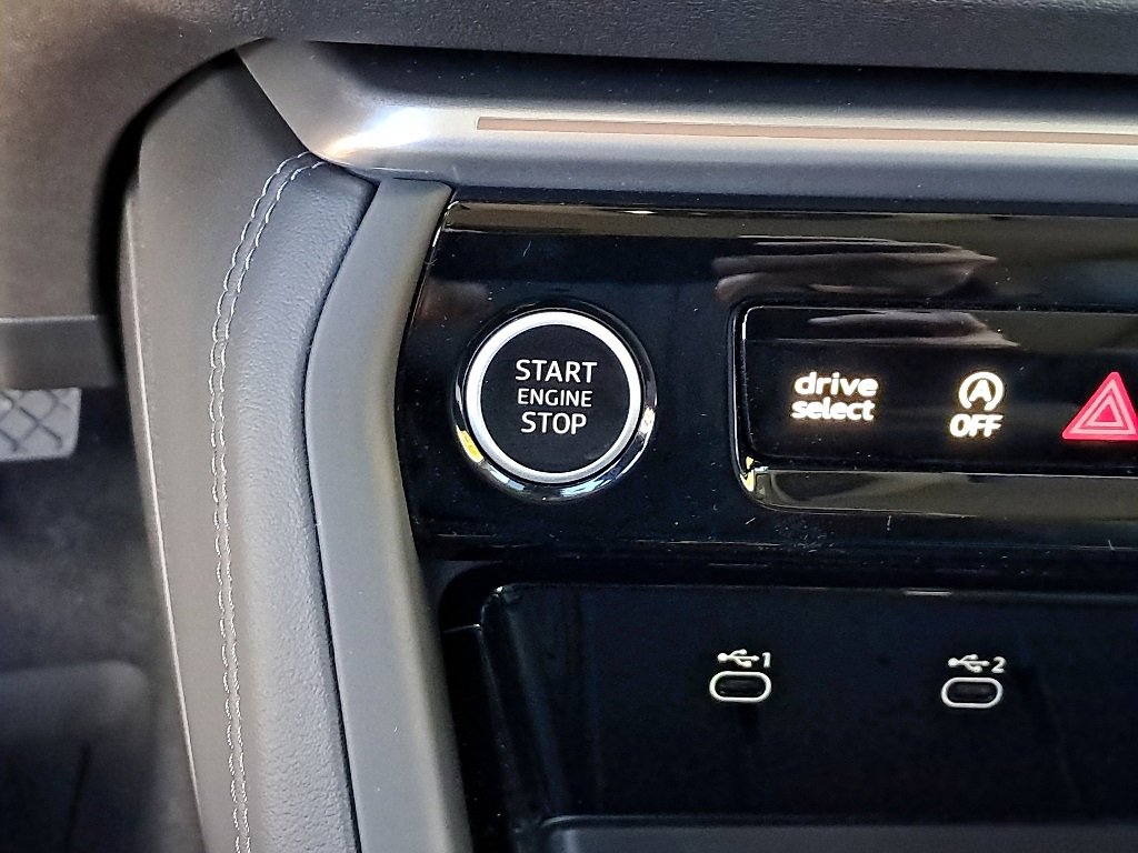 New 2025 Audi Q5 Premium Plus image 16