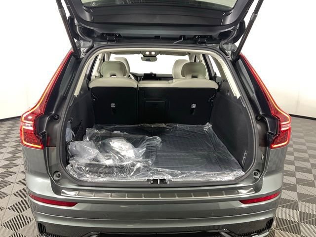 New 2026 Volvo XC60 T8 Ultra image 34