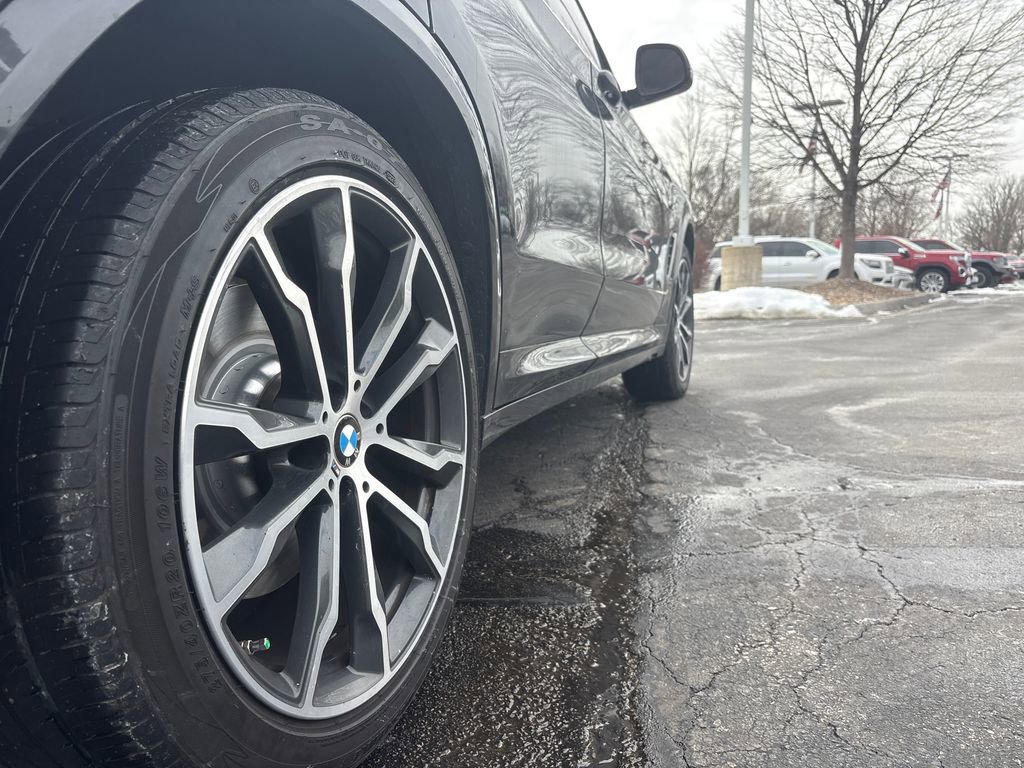 Used 2018 BMW X3 M40i image 6