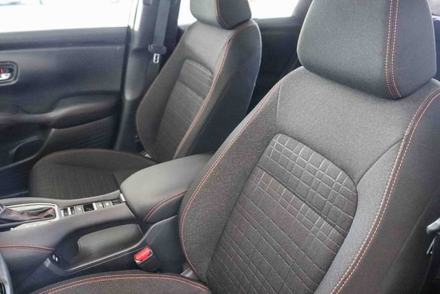 Certified 2025 Honda HR-V Sport image 27