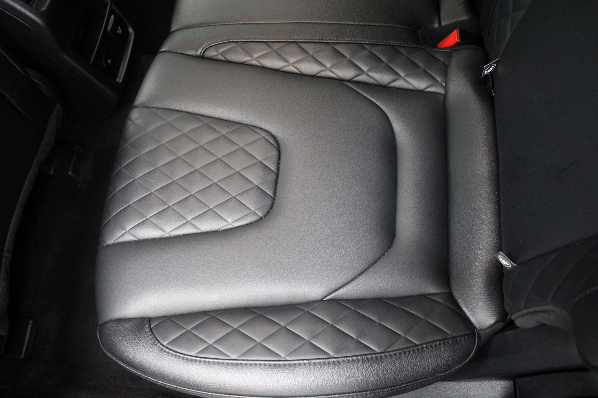 Used 2024 Ford Edge Titanium image 22