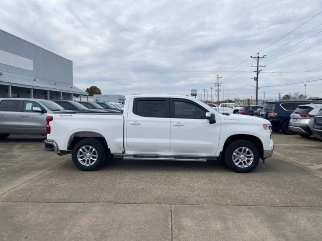 Used 2023 Chevrolet Silverado 1500 LT AWD/4WD image 7
