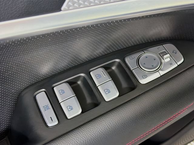 Used 2023 Genesis G70 2.0T w/ Sport Prestige Package AWD/4WD image 25