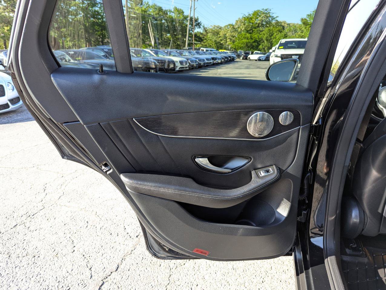 Used 2021 Mercedes-Benz GLC 300 4MATIC image 39