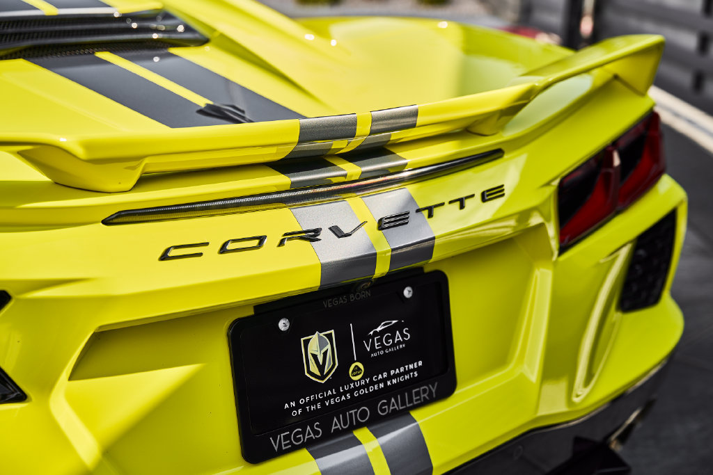 Used 2022 Chevrolet Corvette Stingray Premium Conv w/ Z51 Performance Package RWD image 11