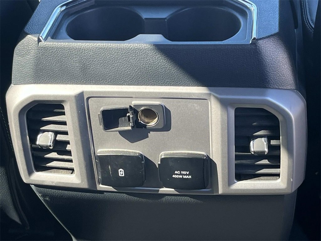 Used 2022 Ford F250 Lariat w/ Tremor Off-Road Package image 13