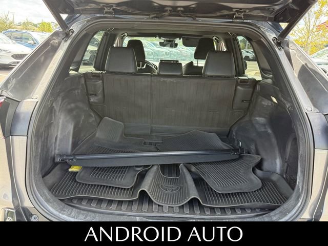 Used 2022 Toyota RAV4 XSE image 9