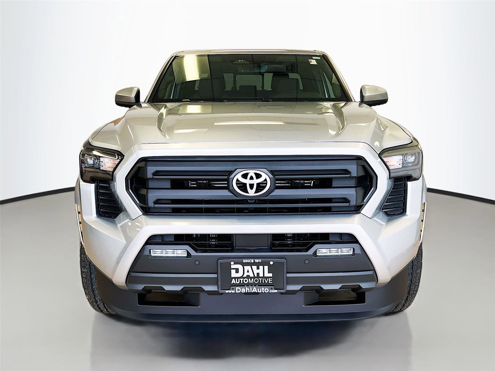 New 2026 Toyota Tacoma SR5 image 2