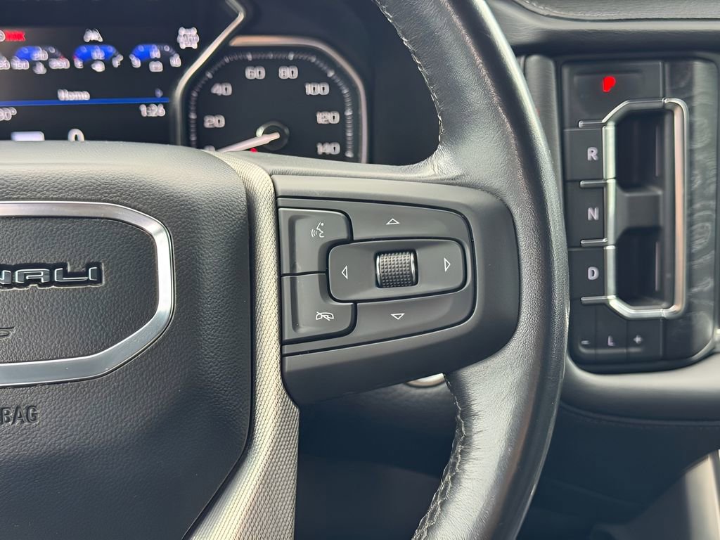 Used 2021 GMC Yukon Denali w/ Denali Ultimate Package AWD/4WD image 29