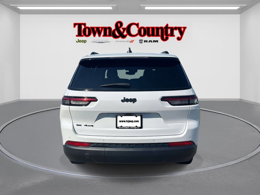 Certified 2023 Jeep Grand Cherokee L Laredo image 6