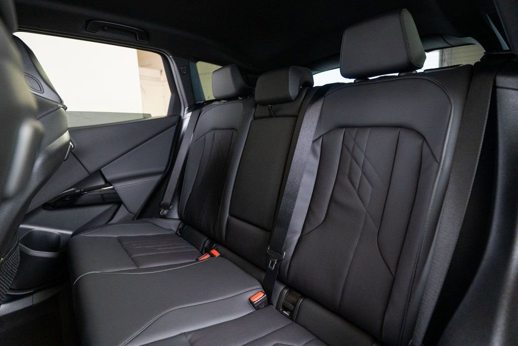 New 2026 BMW X3 xDrive30 w/ Convenience Package image 28