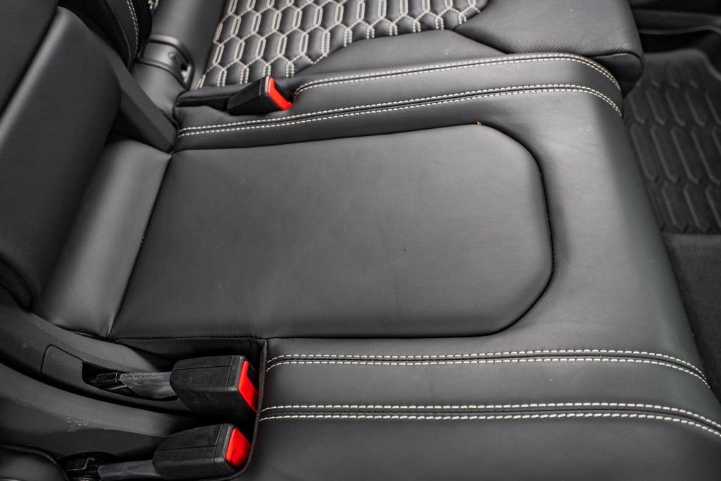 Used 2024 Lamborghini Urus S AWD/4WD image 45