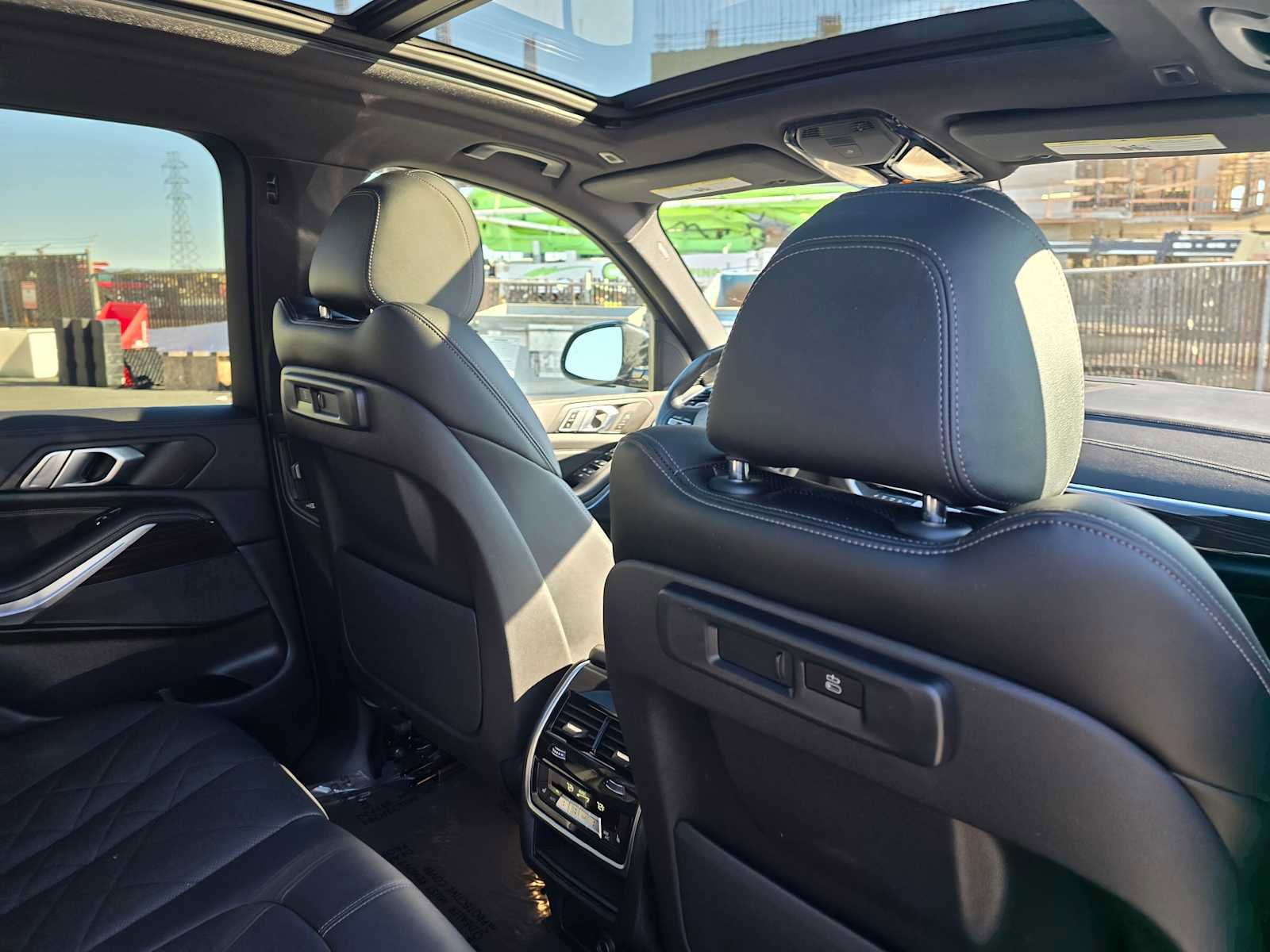 Used 2023 BMW X5 xDrive45e image 26