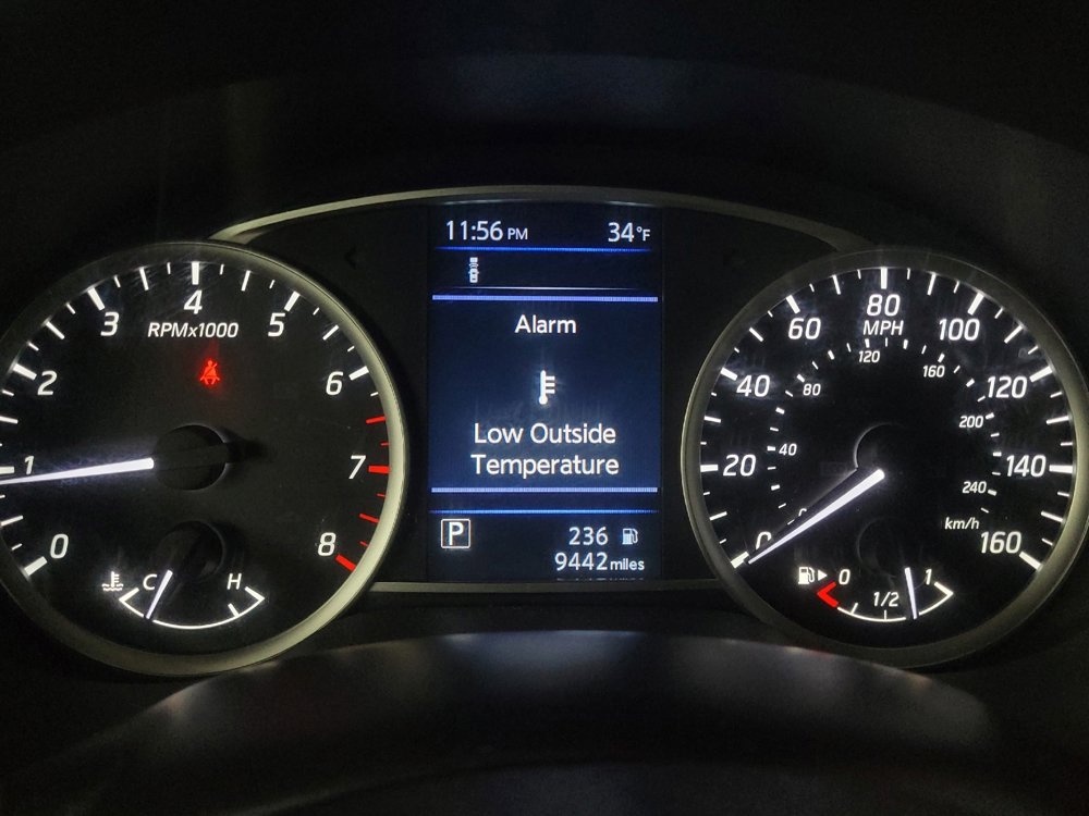 Used 2019 Nissan Sentra SV image 23