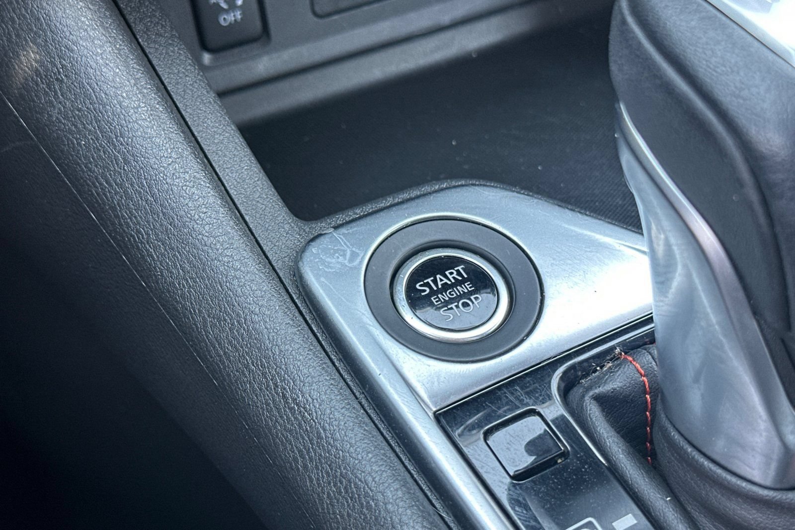 Used 2025 Nissan Sentra SR w/ Trunk Package FWD image 27