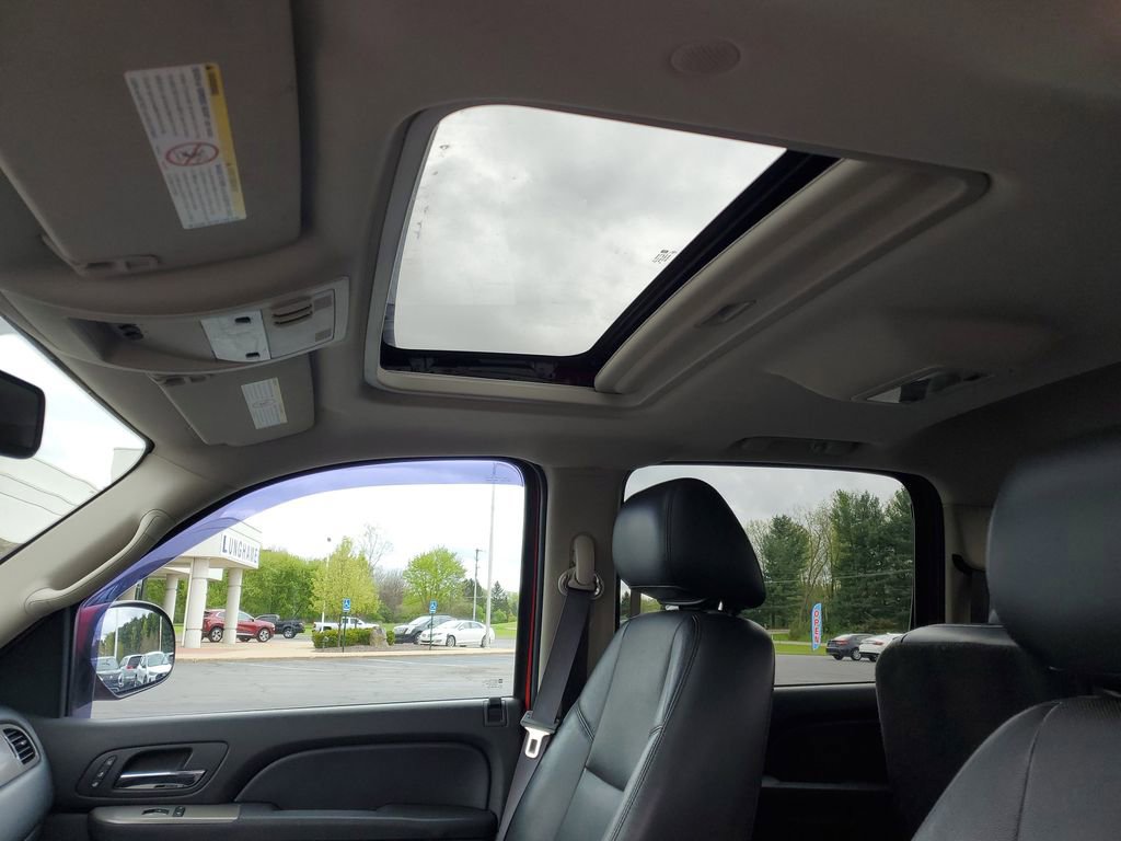 Used 2014 Chevrolet Silverado 2500 LTZ w/ LTZ Plus Package AWD/4WD image 10