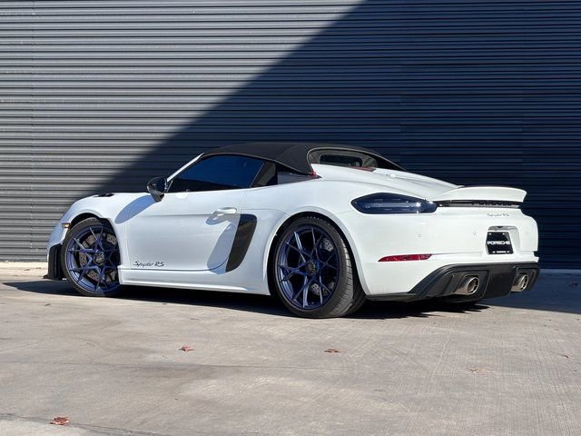Certified 2025 Porsche 718 Boxster Spyder RS image 3
