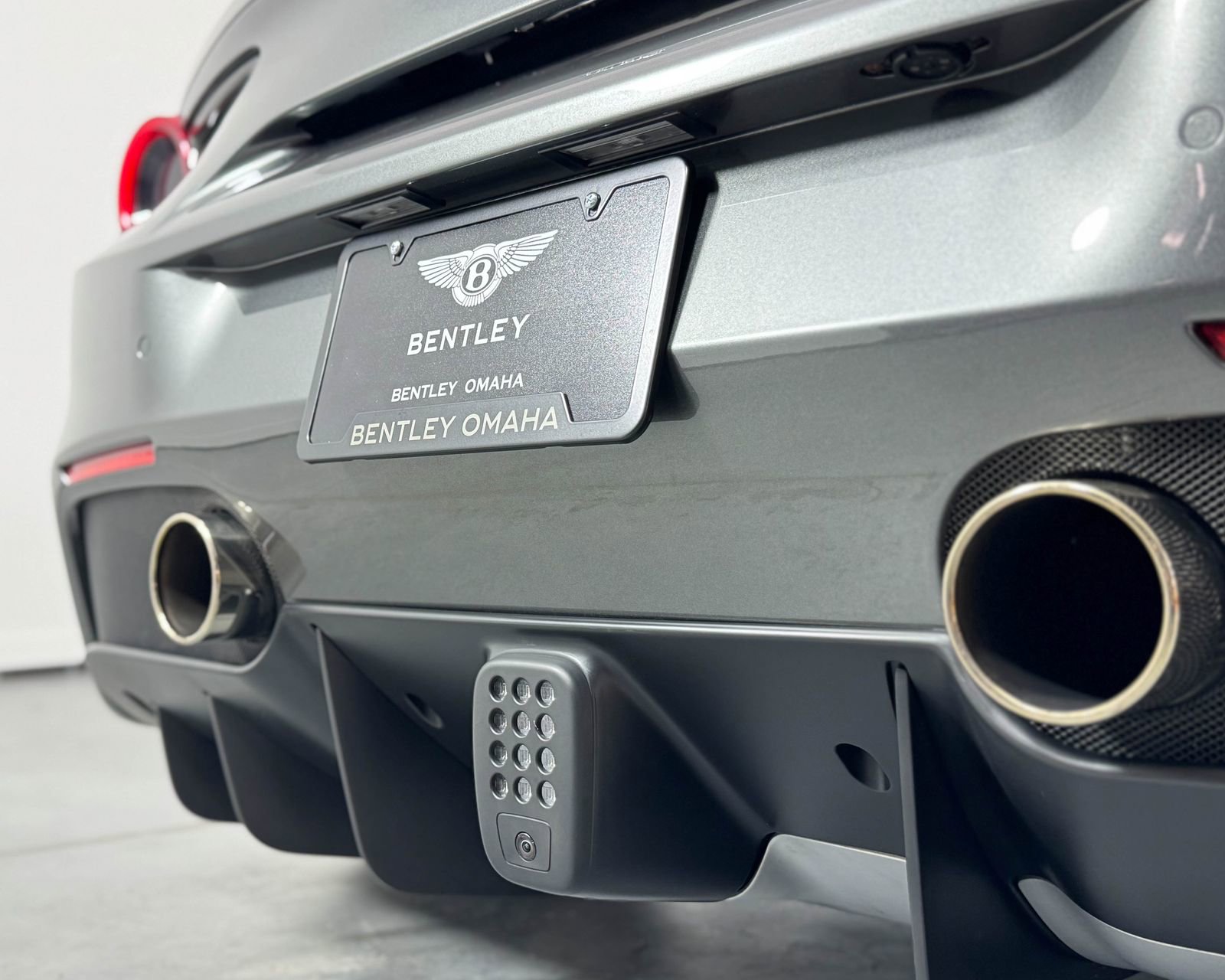 Used 2017 Ferrari 488 GTB image 32