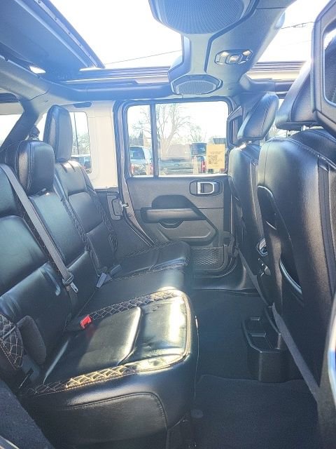 Used 2021 Jeep Wrangler Unlimited Sahara image 17