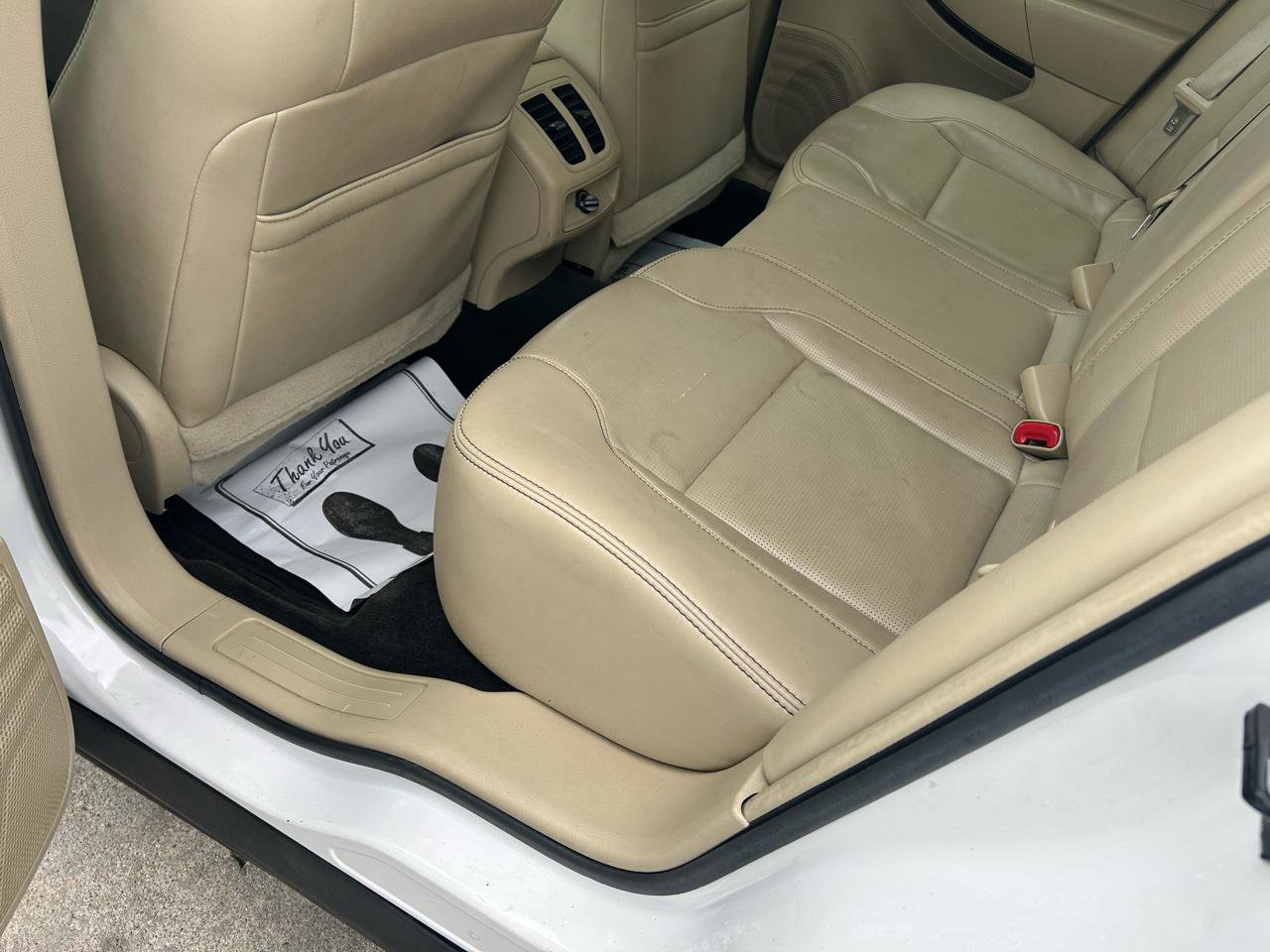 Used 2013 Ford Taurus Limited image 9