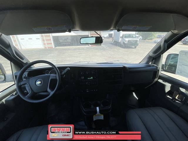 New 2025 Chevrolet Express 3500 w/ Driver Convenience Package image 18