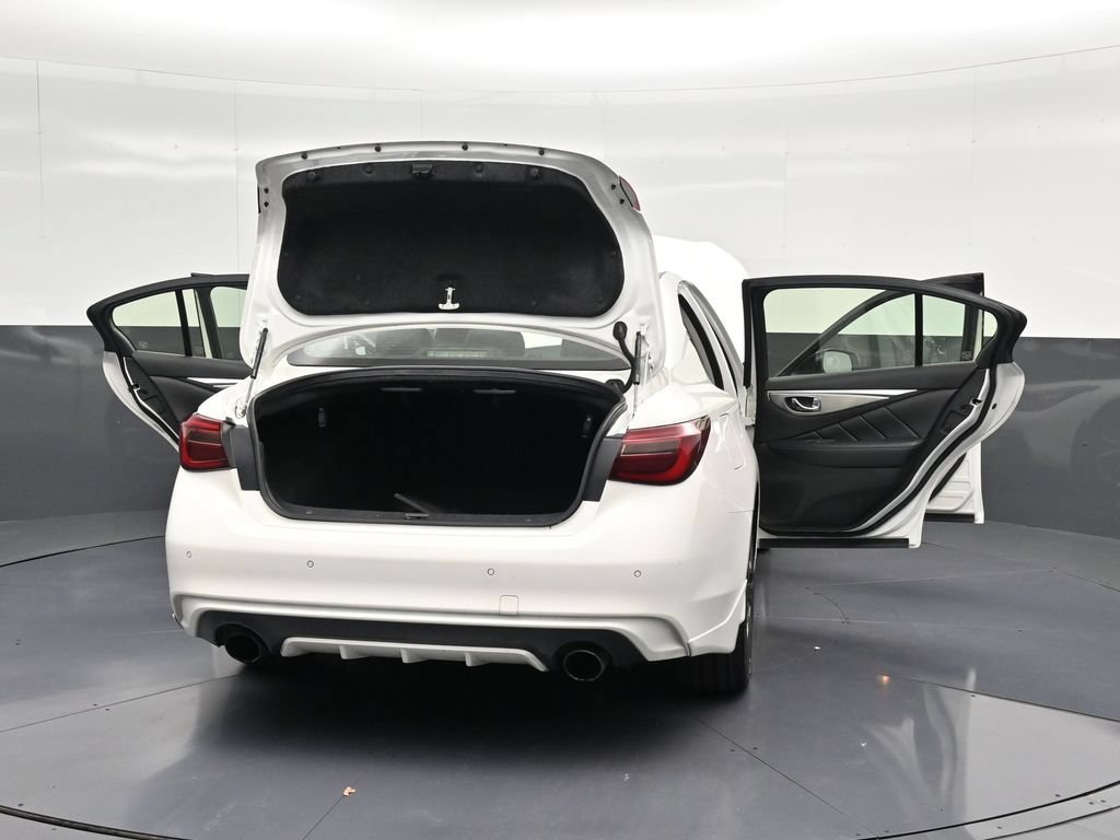 Used 2019 INFINITI Q50 Signature Edition w/ Cargo Package (L96) RWD image 35
